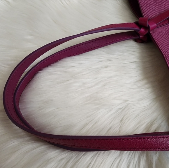 Fossil Magenta Textured Tote Bag - Picture 14 of 14